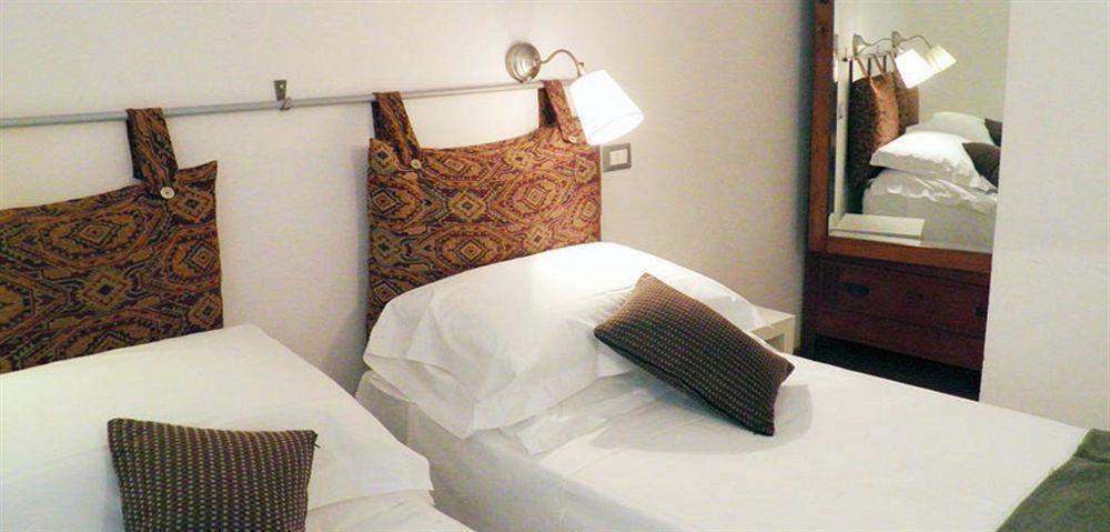 B&B Arco Del Lauro Rome Exterior photo