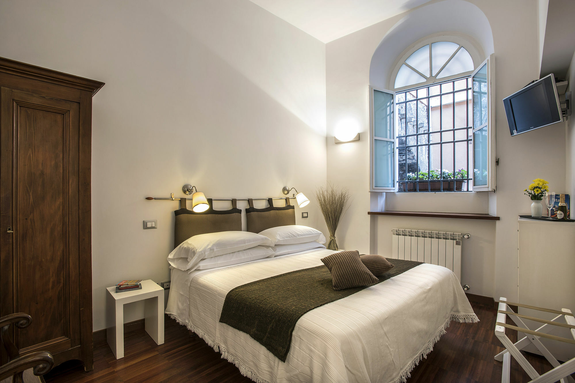 B&B Arco Del Lauro Rome Exterior photo